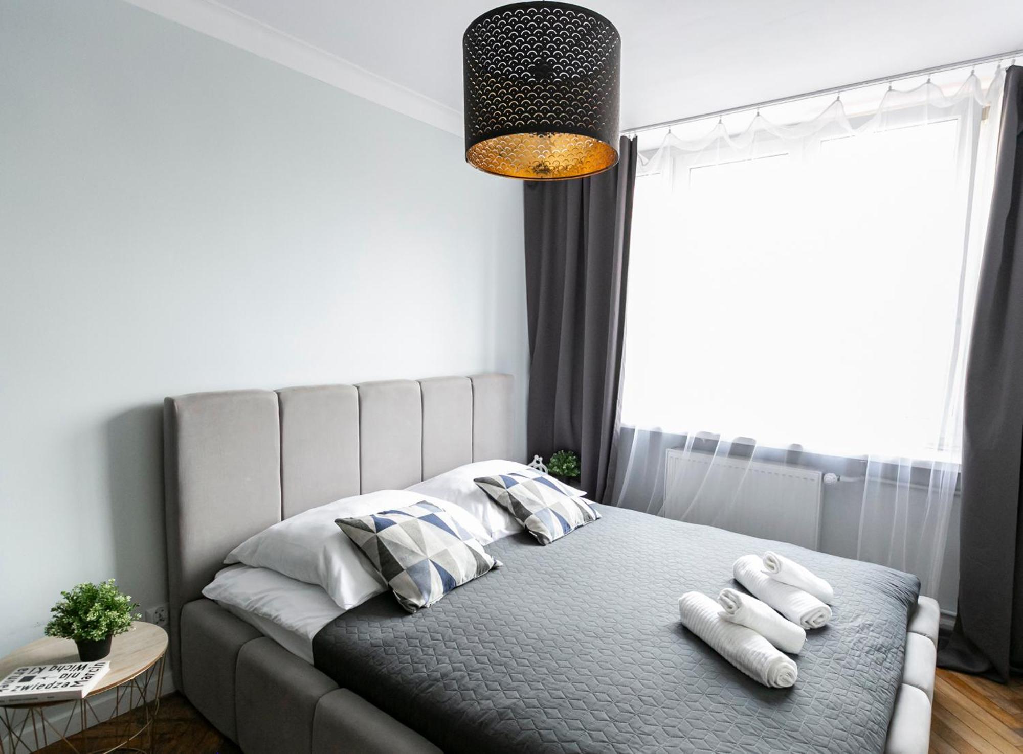 Nowogrodzka 78 - Apartament Dla 4 Osob - 200M Od Szpitala Klinicznego Na Lindleya - 1Km Do Dworca Centralnego - Wifi - Smart Tv 45 Cali Варшава Екстер'єр фото
